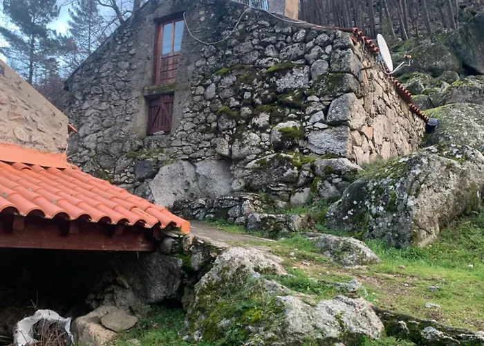 Σαλέ Chale Na Montanha - Casa De Cima Manteigas